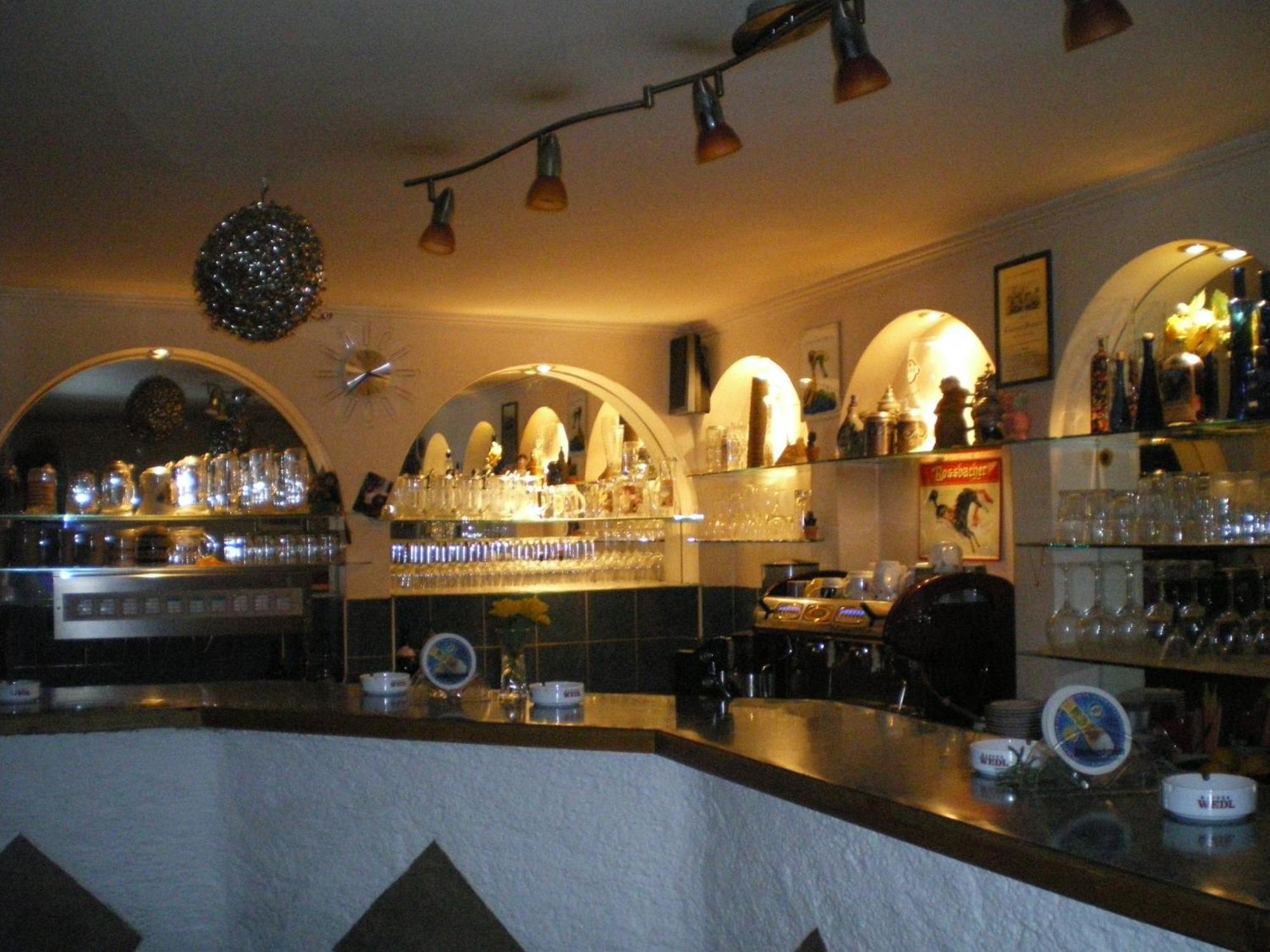 Gasthof Steinbraeu Faistenau Bagian luar foto